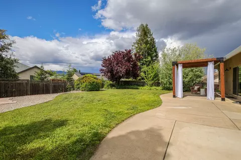 Exterior - 3420 Showboat Ct, Redding, CA 96003 photo 2 of 6