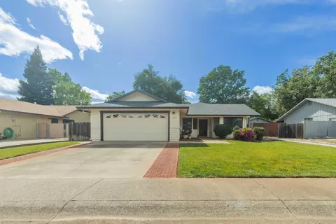 3624 Silverwood St, Redding, CA 96002