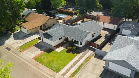 3624 Silverwood St, Redding, CA 96002 photo 17