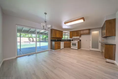 1710 Wisconsin Ave, Redding, CA 96001 photo 13