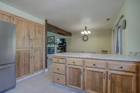 768 St Thomas Pkwy, Redding, CA 96003 photo 11