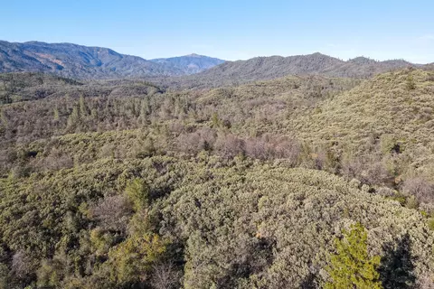 Quartz Hill Rd, Redding, CA 96003 photo 11