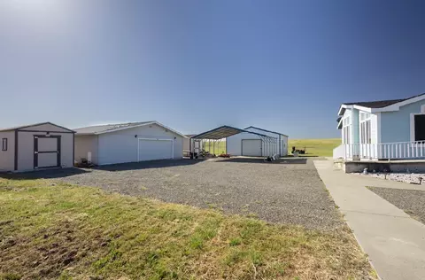 20735 Gyle Rd, Corning, CA 96021 photo 3