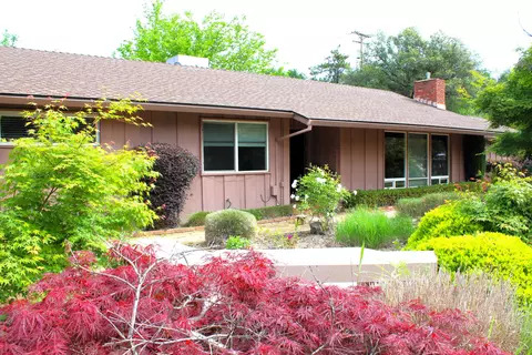 3774 Ricardo Ave, Redding, CA 96002