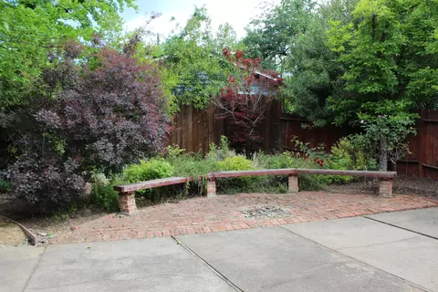 Exterior - 3774 Ricardo Ave, Redding, CA 96002 photo 7 of 15