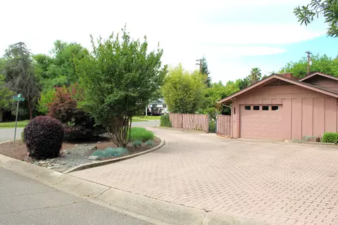 Exterior - 3774 Ricardo Ave, Redding, CA 96002 photo 12 of 15