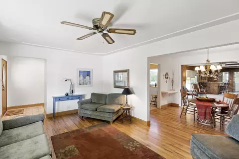 Living - 2980 Sacramento Dr, Redding, CA 96001 photo 1 of 4