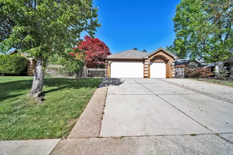 4654 Saint Charles, Redding, CA 96002