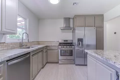 2535 Hawn Ave, Redding, CA 96002 photo 9
