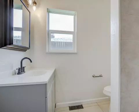 5770 E Bonnyview Rd, Redding, CA 96001 photo 14
