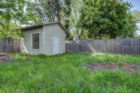5770 E Bonnyview Rd, Redding, CA 96001 photo 22
