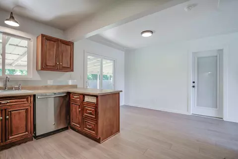 5770 E Bonnyview Rd, Redding, CA 96001 photo 7