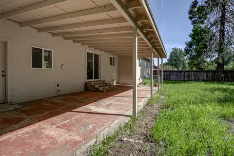 5770 E Bonnyview Rd, Redding, CA 96001 photo 20