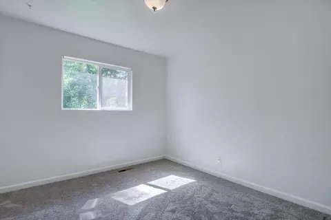 5770 E Bonnyview Rd, Redding, CA 96001 photo 8