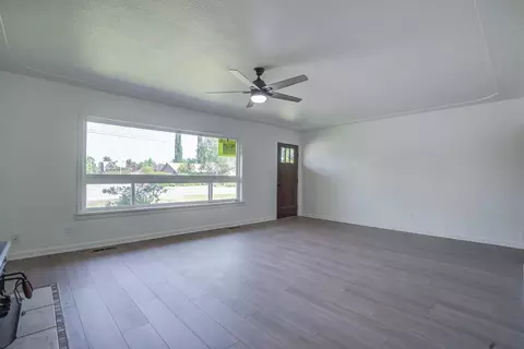 5770 E Bonnyview Rd, Redding, CA 96001 photo 4