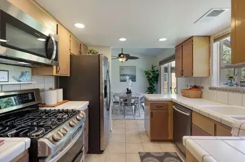 2338 Harlan Dr, Redding, CA 96003 photo 30