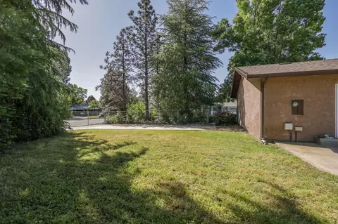 2338 Harlan Dr, Redding, CA 96003 photo 21