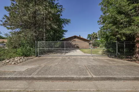 2338 Harlan Dr, Redding, CA 96003 photo 17