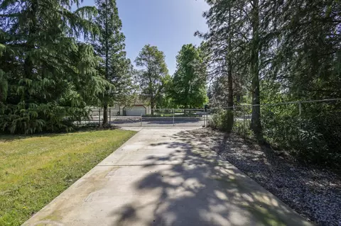 2338 Harlan Dr, Redding, CA 96003 photo 18