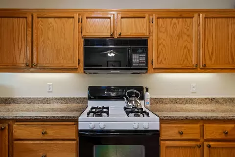 11527 Amir Ct, Redding, CA 96003 photo 12