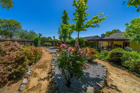 11527 Amir Ct, Redding, CA 96003 photo 41
