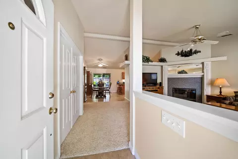 11527 Amir Ct, Redding, CA 96003 photo 5