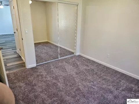 Bedroom - 1471 2nd St, Anderson, CA 96007 photo 1 of 2