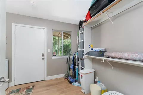 Entry Way - 21249 Shelly Ln, Anderson, CA 96007 photo 2 of 2