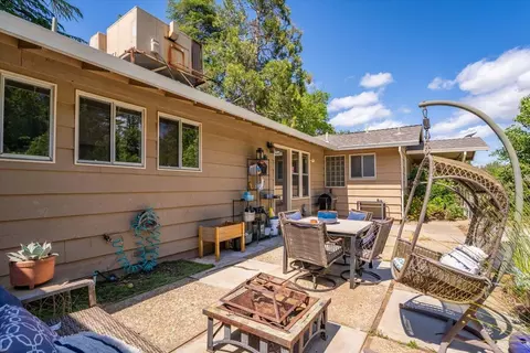 Exterior - 21249 Shelly Ln, Anderson, CA 96007 photo 10 of 27