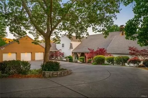 3257 Canyon Oaks, Chico, CA 95928