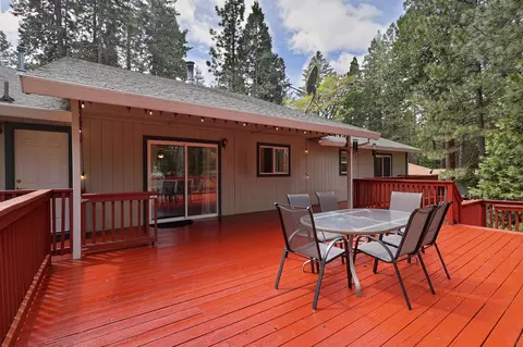 Exterior - 30622 Figaro Dr, Shingletown, CA 96088 photo 13 of 21