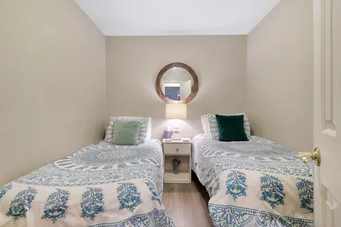 Bedroom - 30622 Figaro Dr, Shingletown, CA 96088 photo 4 of 9