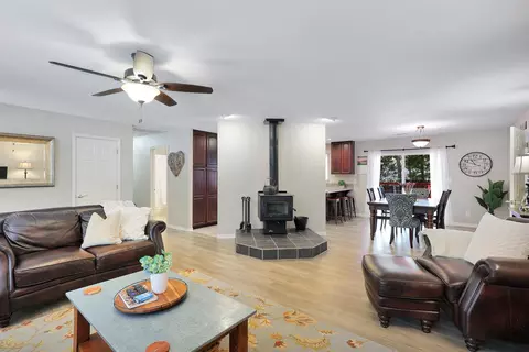 Living - 30622 Figaro Dr, Shingletown, CA 96088 photo 3 of 5