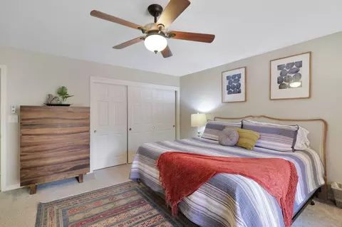 Bedroom - 30622 Figaro Dr, Shingletown, CA 96088 photo 6 of 9