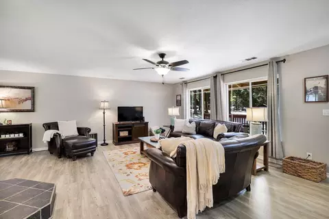 Living - 30622 Figaro Dr, Shingletown, CA 96088 photo 5 of 5