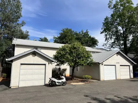 1793 Azoulay Ct, Redding, CA 96003