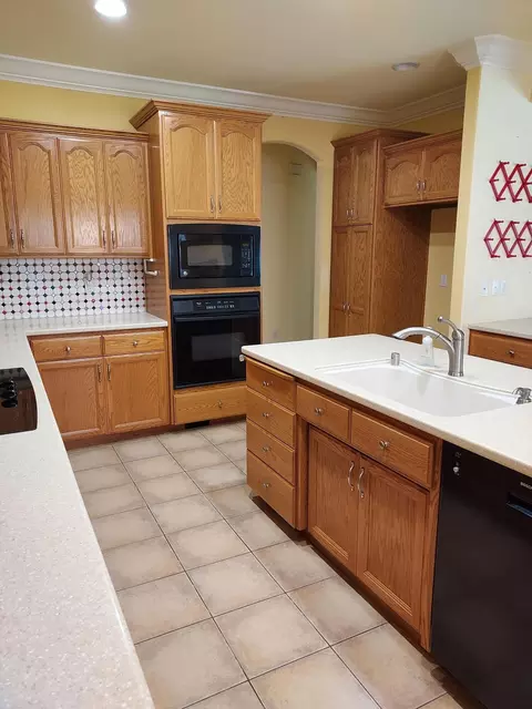 3156 Goulant Ln, Redding, CA 96002 photo 13