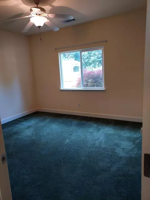 3156 Goulant Ln, Redding, CA 96002 photo 35