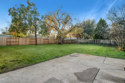 2908 Fairway Ave, Redding, CA 96002 photo 32
