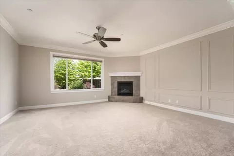Living - 3483 Lemurian Rd, Redding, CA 96002 photo 3 of 4