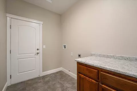 Other - 3483 Lemurian Rd, Redding, CA 96002 photo 4 of 5