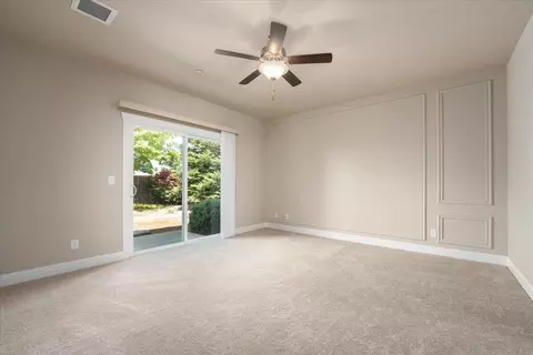 Bedroom - 3483 Lemurian Rd, Redding, CA 96002 photo 1 of 6