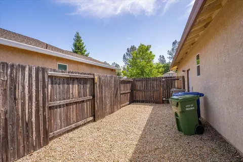 Exterior - 3483 Lemurian Rd, Redding, CA 96002 photo 8 of 9