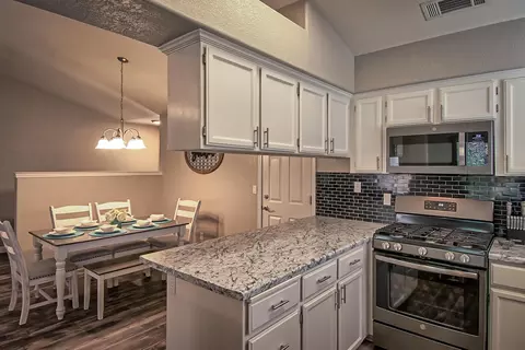 Kitchen - 815 Jantail Ct, Redding, CA 96003 photo 2 of 2