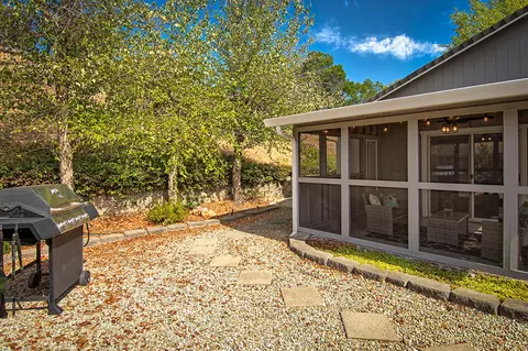 Exterior - 815 Jantail Ct, Redding, CA 96003 photo 6 of 9