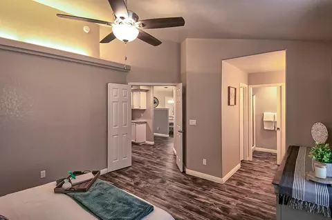Entry Way - 815 Jantail Ct, Redding, CA 96003 photo 5 of 6