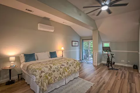 Bedroom - 1503 Spanish Bay Dr, Redding, CA 96003 photo 5 of 7