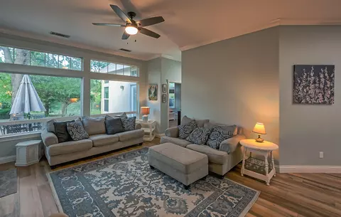 Living - 1503 Spanish Bay Dr, Redding, CA 96003 photo 3 of 5