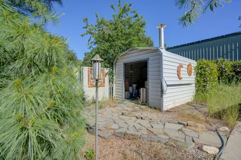 Exterior - 20192 Lyal Ln, Redding, CA 96002 photo 12 of 32