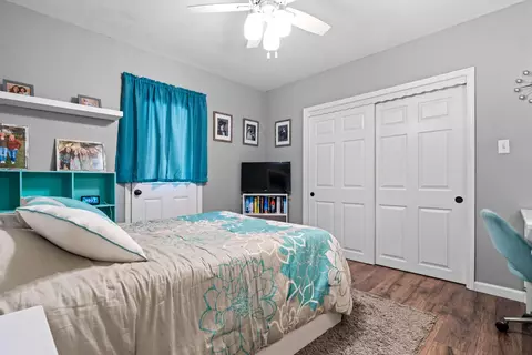 2431 Sacramento Dr, Redding, CA 96001 photo 10